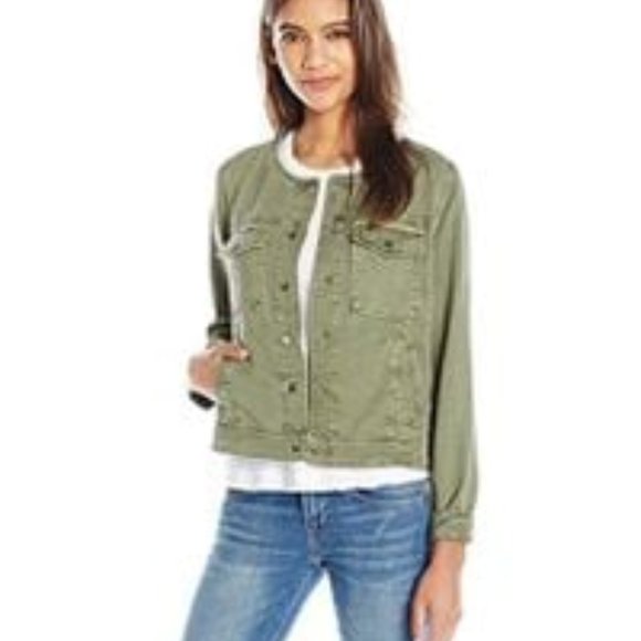 DONATED | Lucky Brand Collarless Trucker - Picture 4 of 6